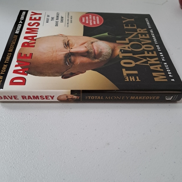 DAVE RAMSEY BOOK - Picture 3 of 6